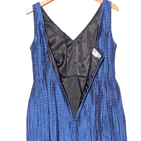 KAY UNGER Women’s Blue Sleeveless Vneck Cocktail Mini Dress Crinkle Taffeta 12P - Picture 5 of 7